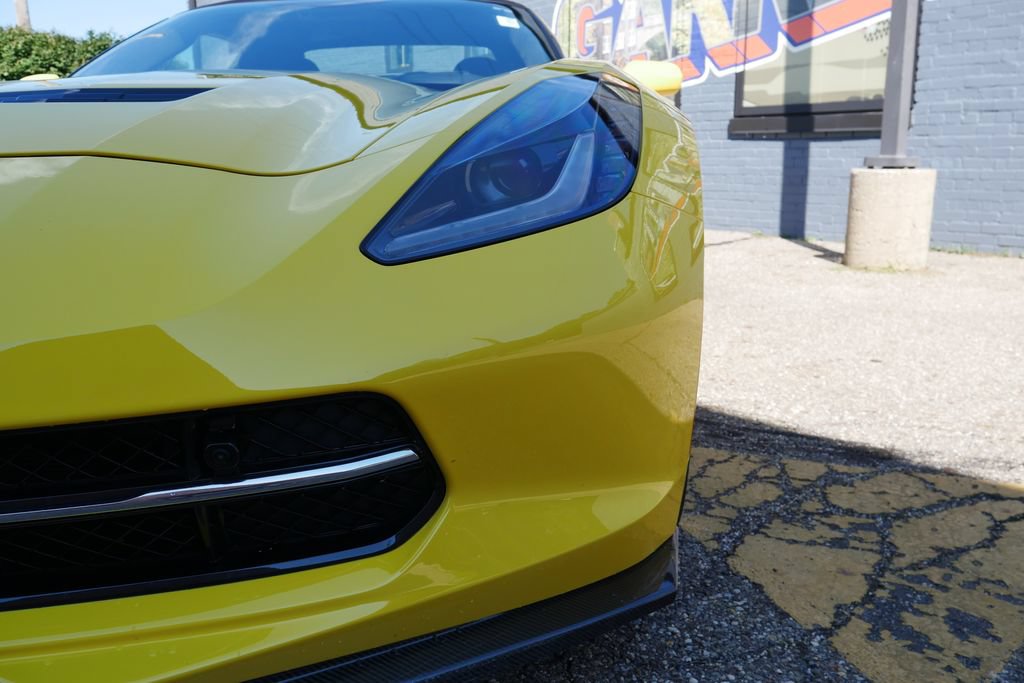 Used 2016 Chevrolet Corvette Stingray Convertible w/ 3LT Preferred Equipment Group RWD image 3