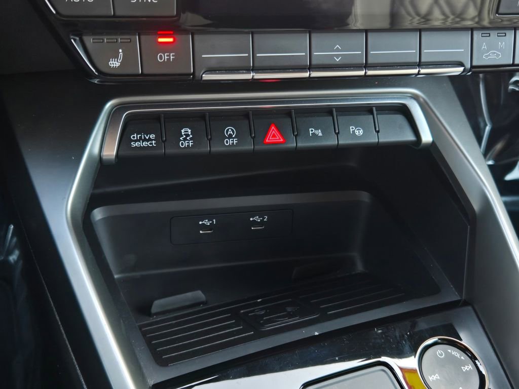 Used 2022 Audi S3 Prestige image 24