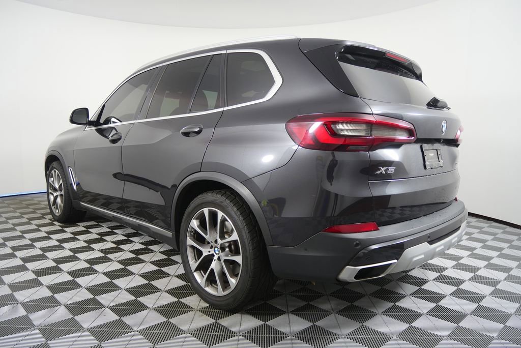 Used 2021 BMW X5 sDrive40i w/ Premium Package image 5