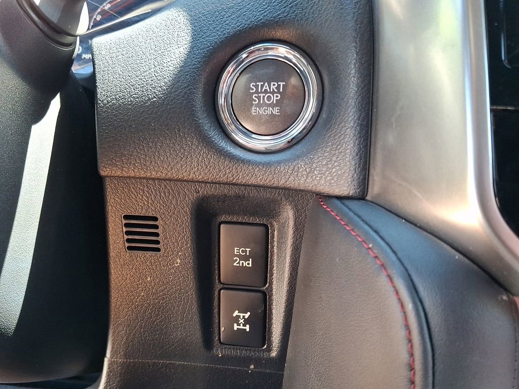 Used 2023 Lexus GX 460 Premium w/ Accessory Package AWD/4WD image 26