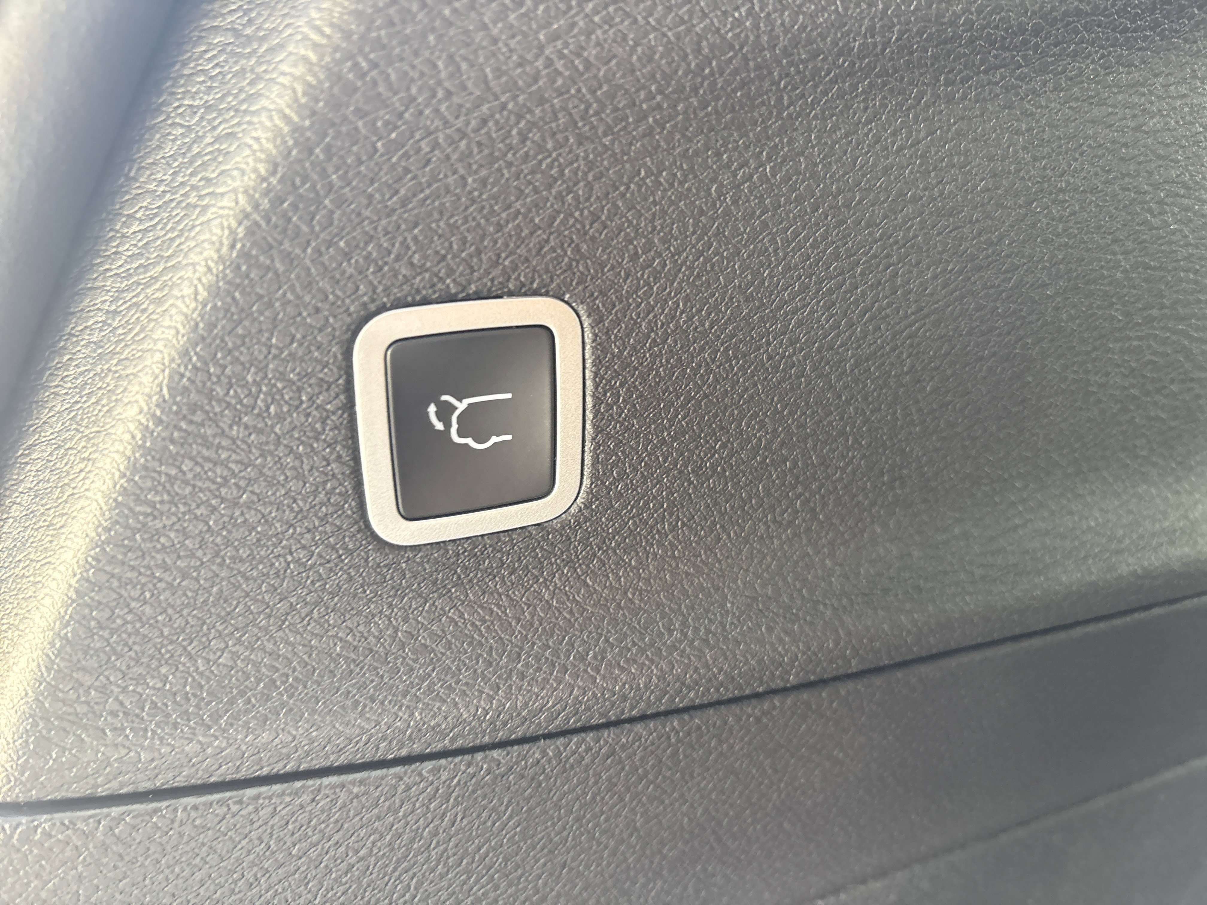 New 2026 Chrysler Pacifica Select image 23