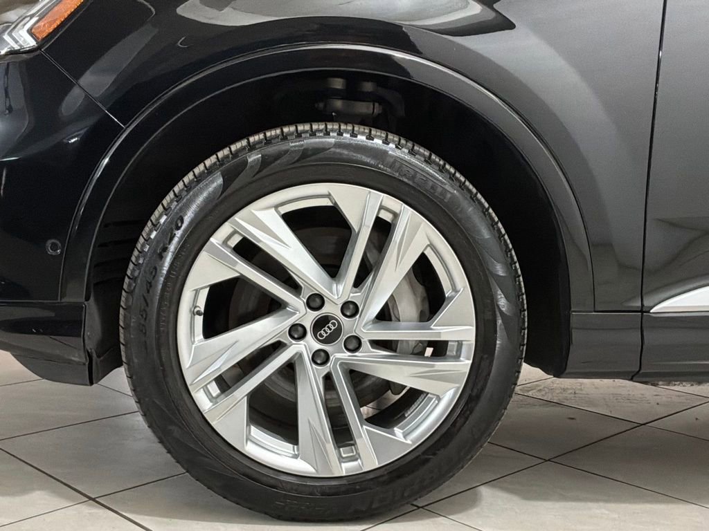 Used 2023 Audi Q7 3.0T Premium Plus w/ Premium Plus Package image 16
