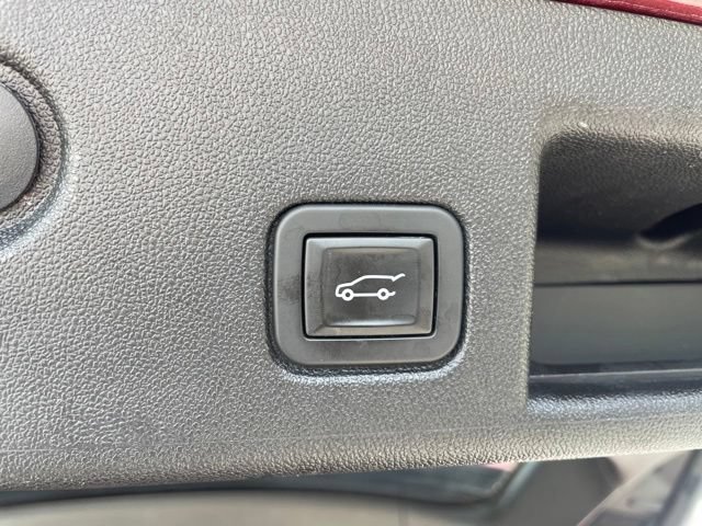 Used 2019 Chevrolet Equinox LT FWD image 40