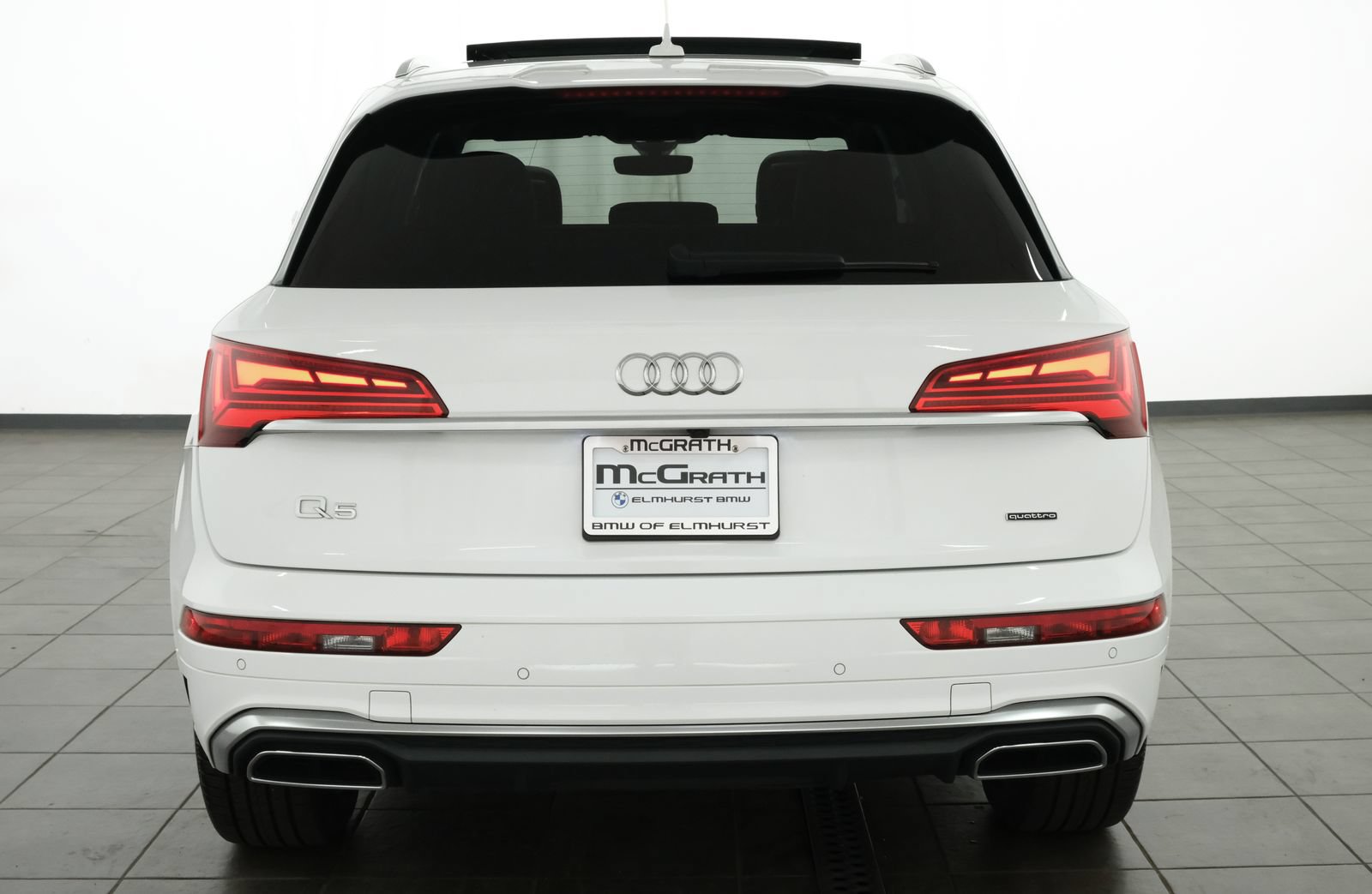 Used 2022 Audi Q5 2.0T Premium Plus w/ Premium Plus Package AWD/4WD image 6