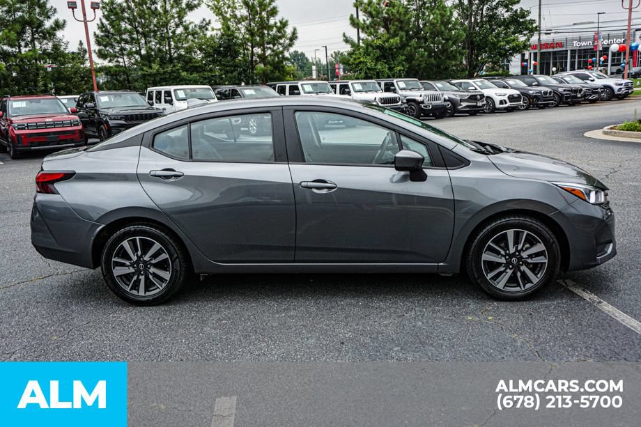 Used 2024 Nissan Versa SV FWD image 8