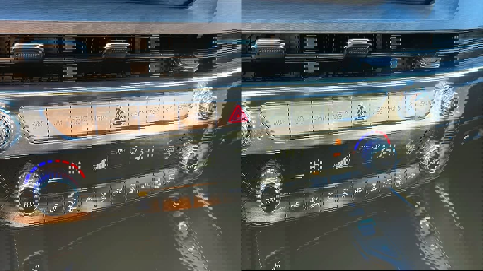 Used 2024 Kia Telluride SX X-Line image 18