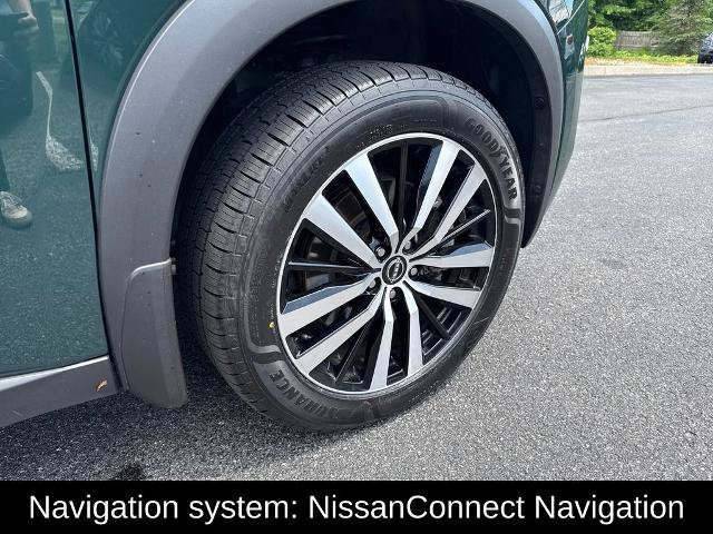 Certified 2023 Nissan Pathfinder Platinum AWD/4WD image 13