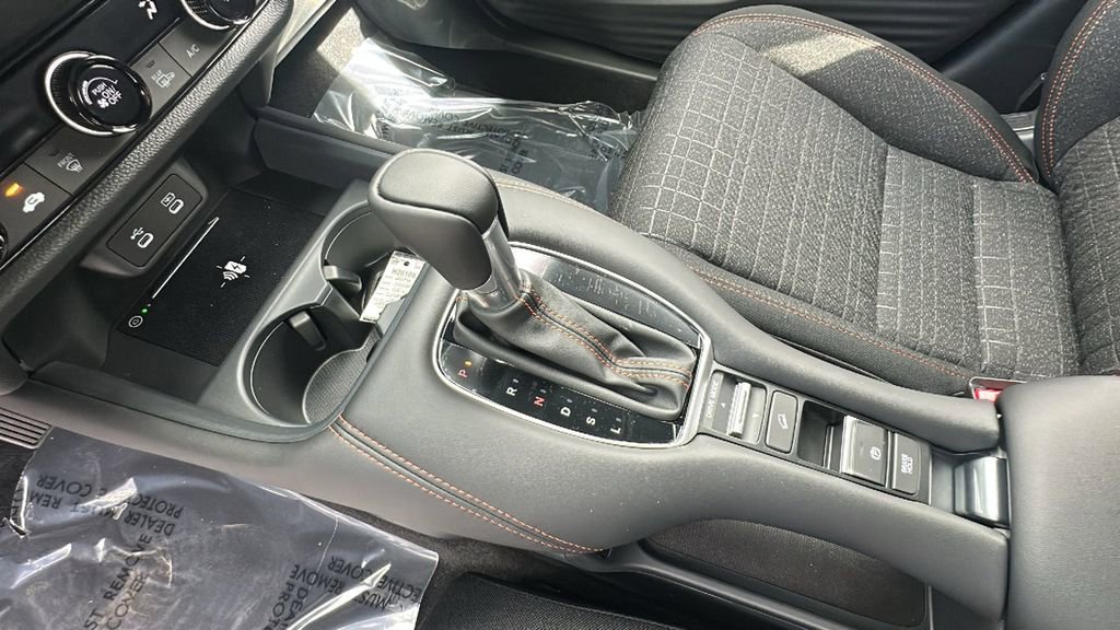 New 2026 Honda HR-V Sport image 13