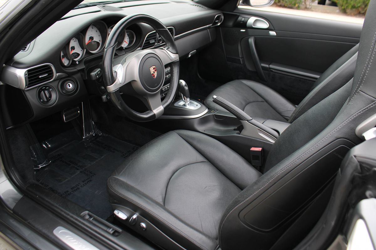 Used 2010 Porsche 911 Carrera S RWD image 16