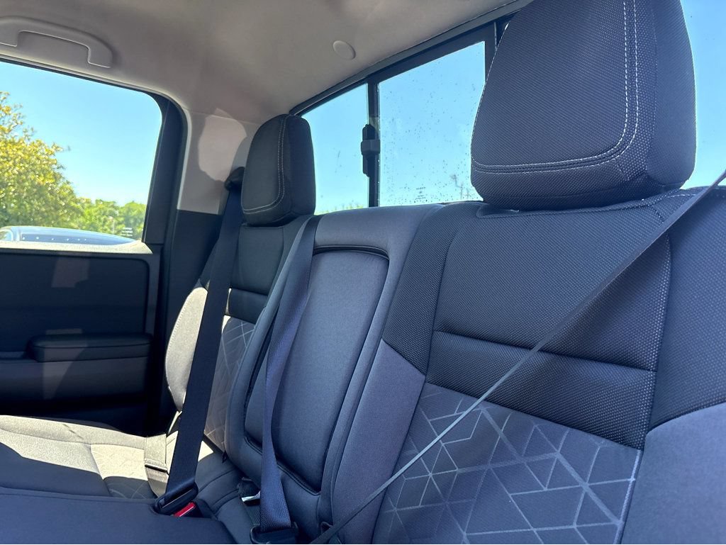 New 2026 Nissan Frontier SV w/ Tow Package RWD image 16