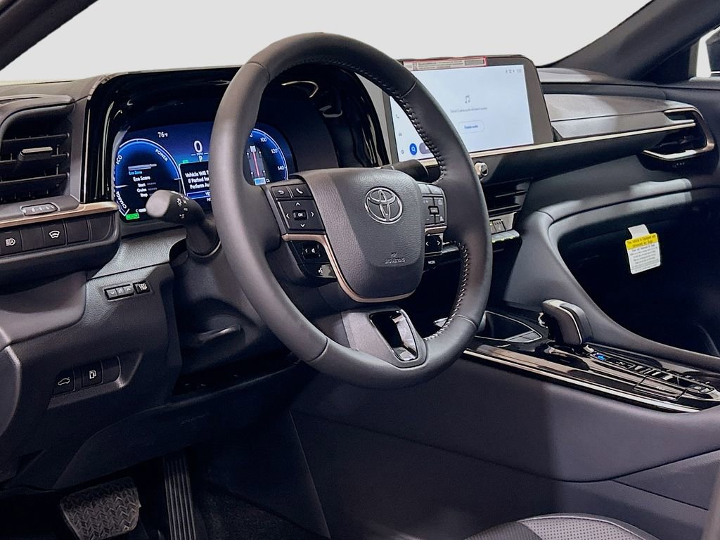 New 2026 Toyota Crown XLE image 10