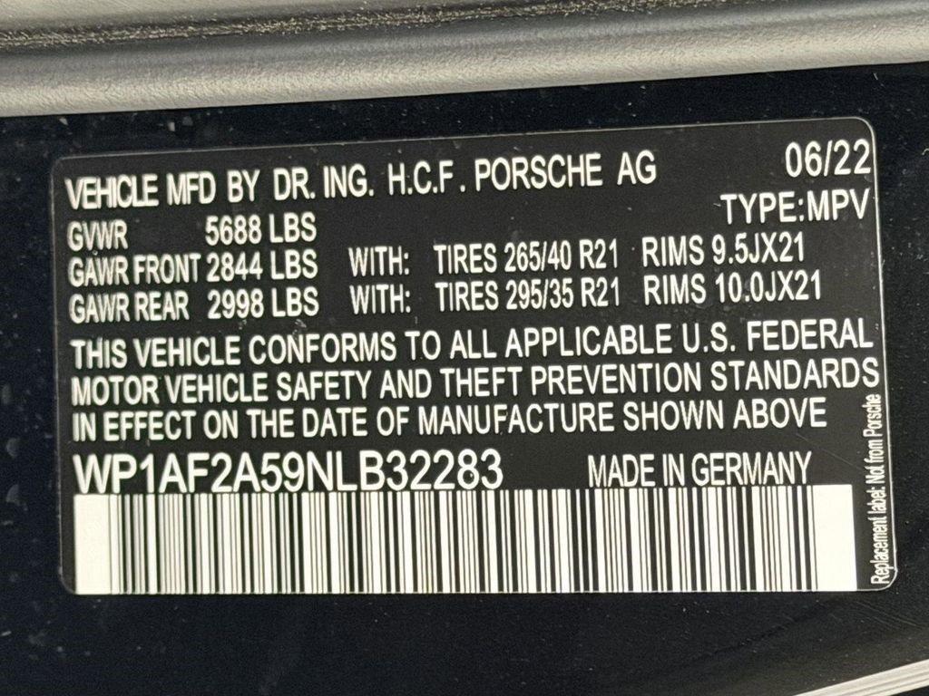 Used 2022 Porsche Macan GTS AWD/4WD image 26