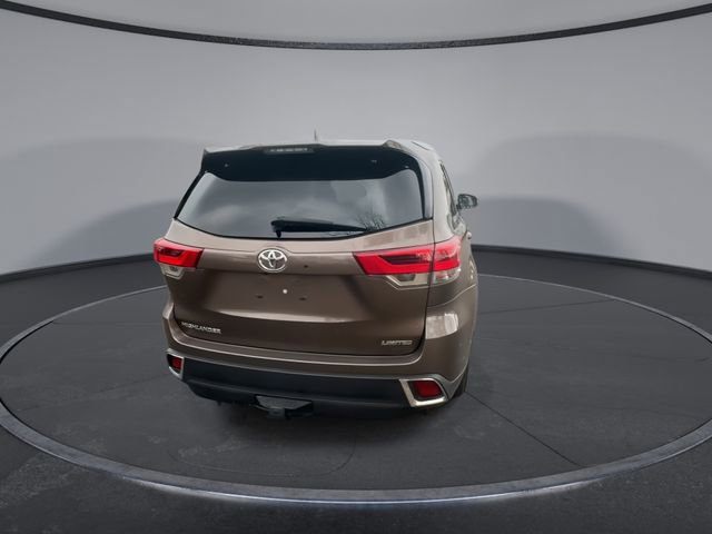 Used 2018 Toyota Highlander Limited image 13