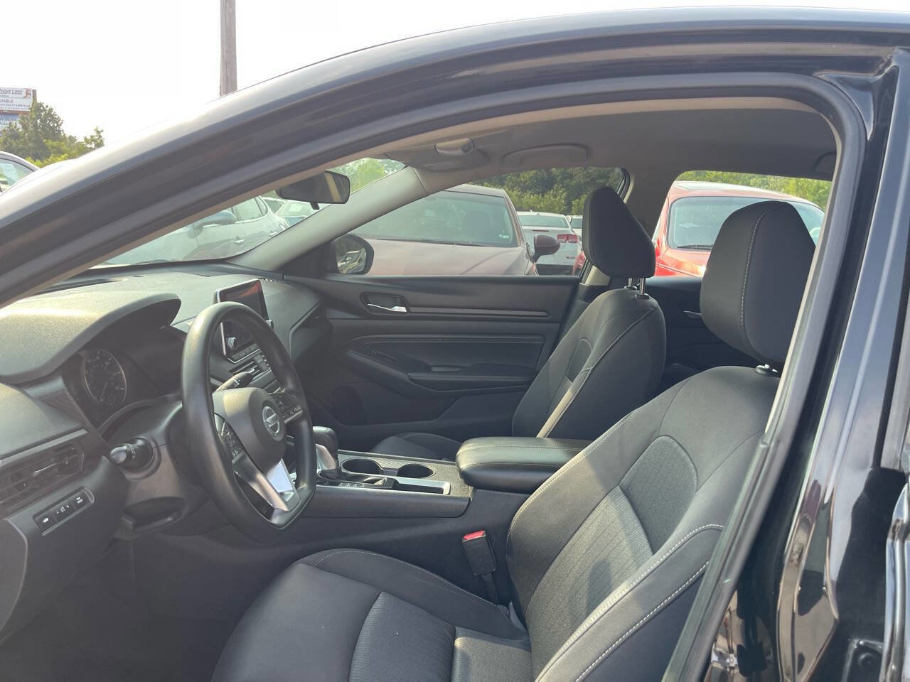 Used 2019 Nissan Altima 2.5 S image 9