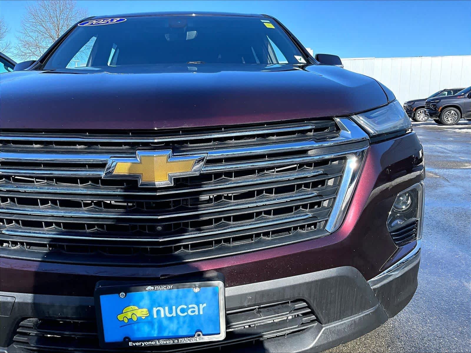 Used 2023 Chevrolet Traverse LT w/ LT Premium Package AWD/4WD image 33
