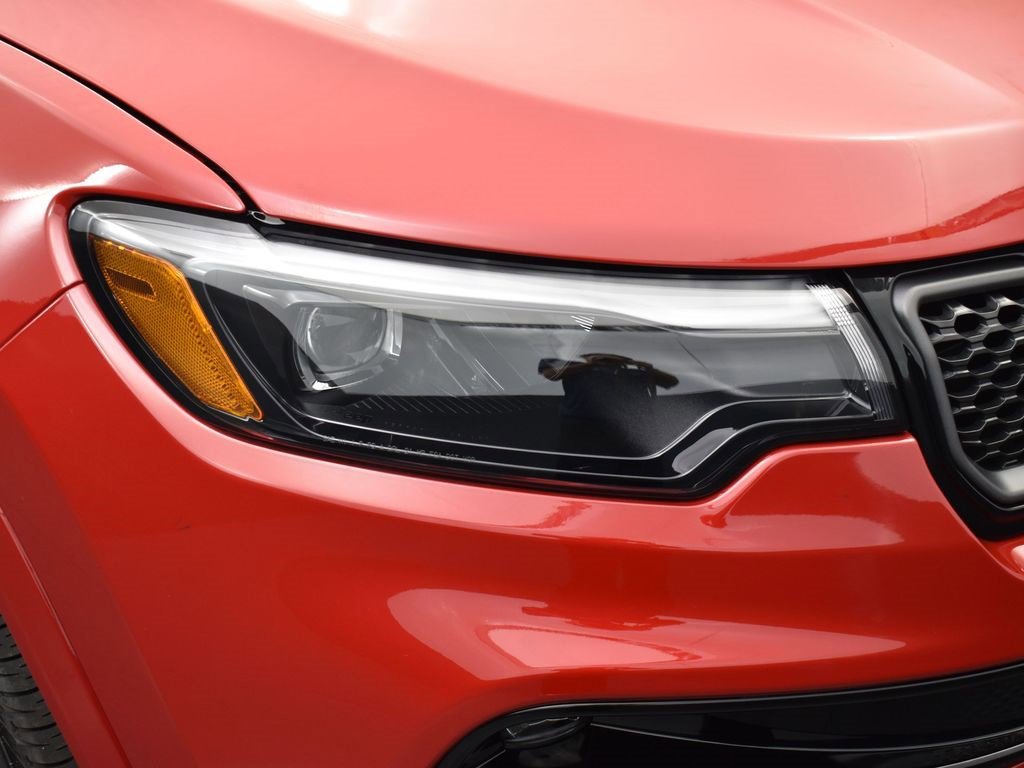 Used 2024 Jeep Compass Limited image 29