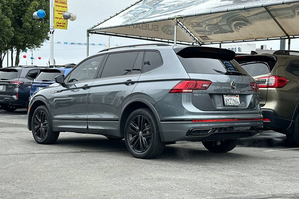Used 2022 Volkswagen Tiguan SE R-Line FWD image 6
