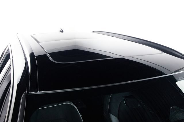 Certified 2023 Volvo XC40 Recharge Plus AWD/4WD image 4