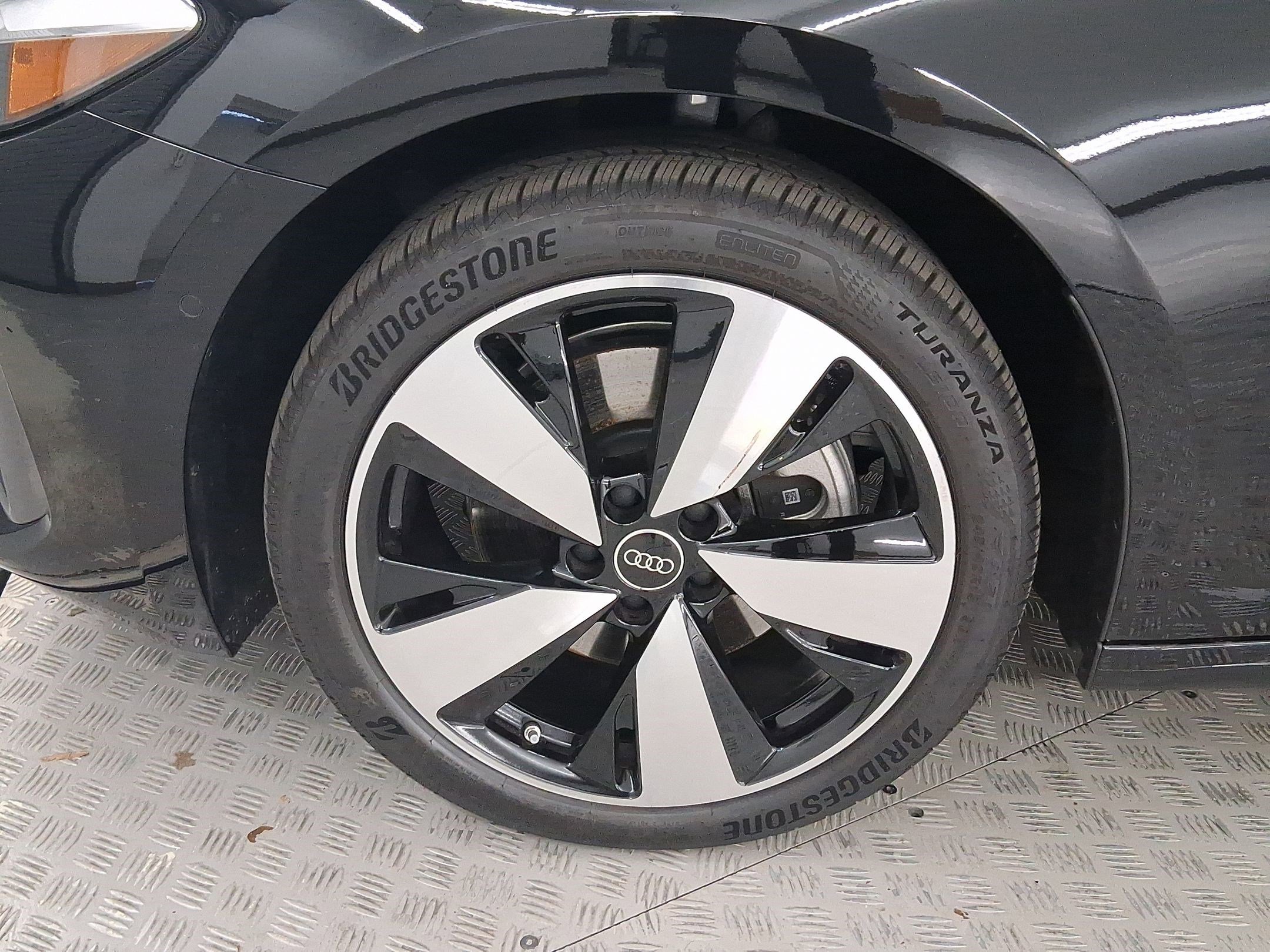 Certified 2025 Audi A5 2.0T Premium w/ Convenience Package image 11