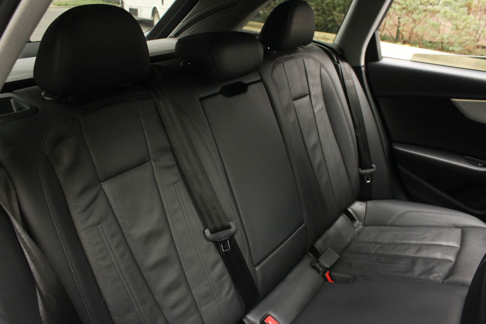 Used 2018 Audi A4 2.0T allroad Premium Plus w/ Premium Plus Package image 24