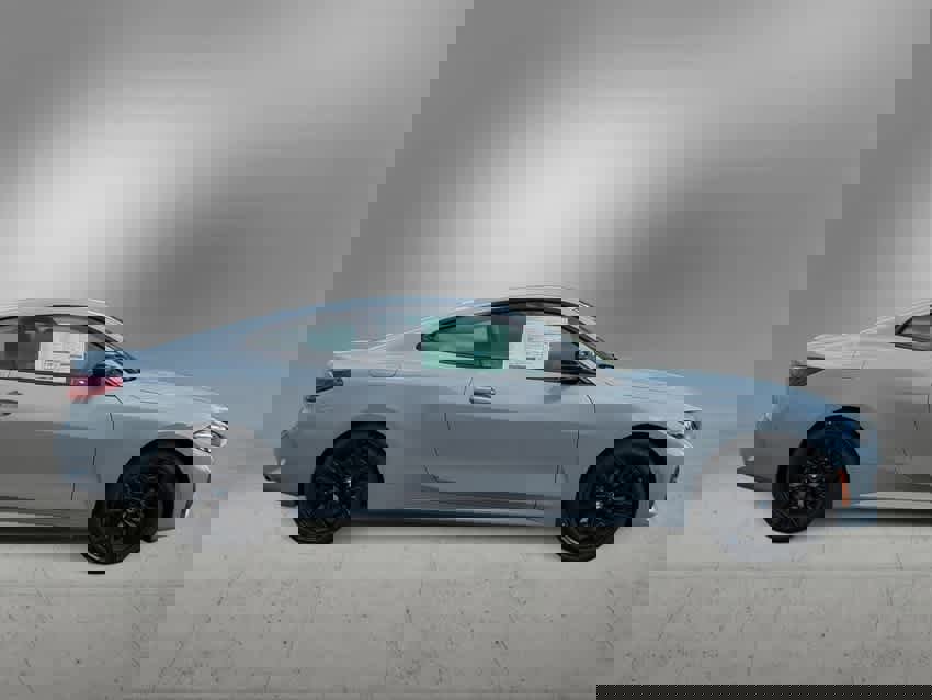 New 2026 BMW 440i xDrive Coupe w/ Premium Package image 9