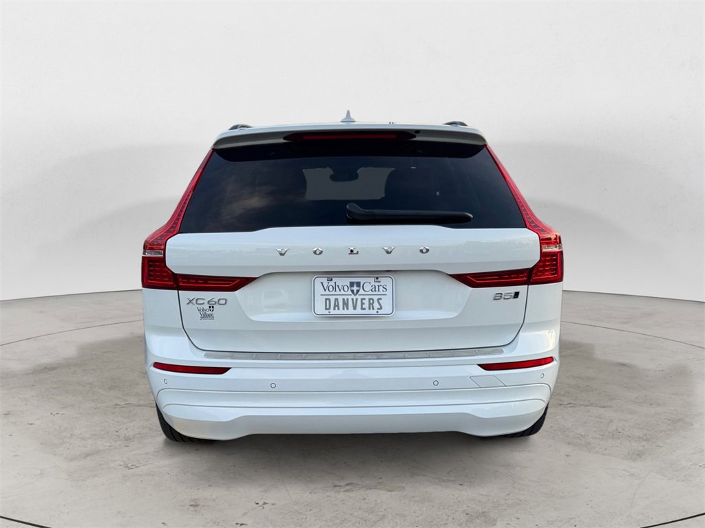 Certified 2023 Volvo XC60 B5 Core image 4