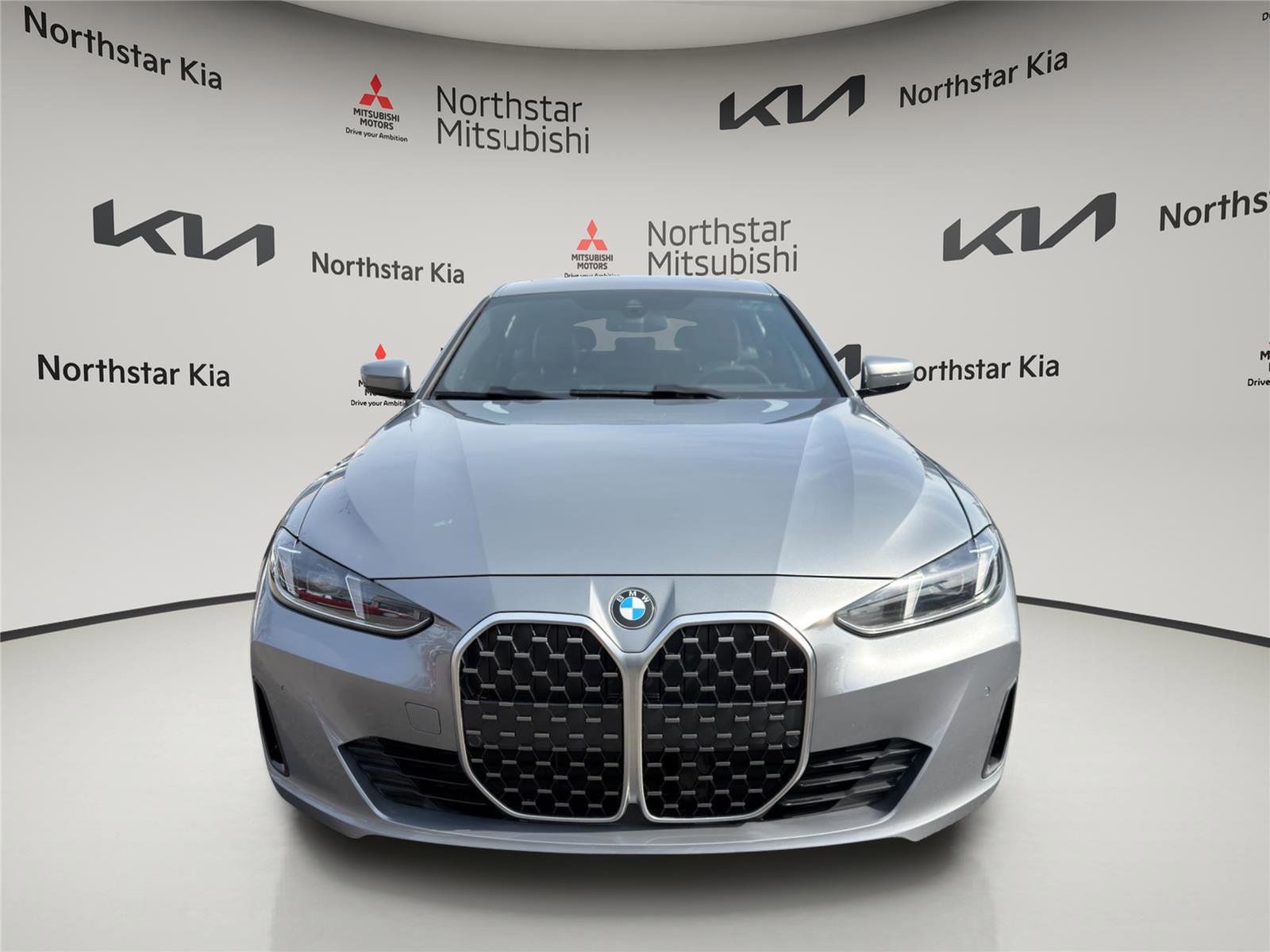 Used 2025 BMW 430i xDrive w/ Premium Package image 6