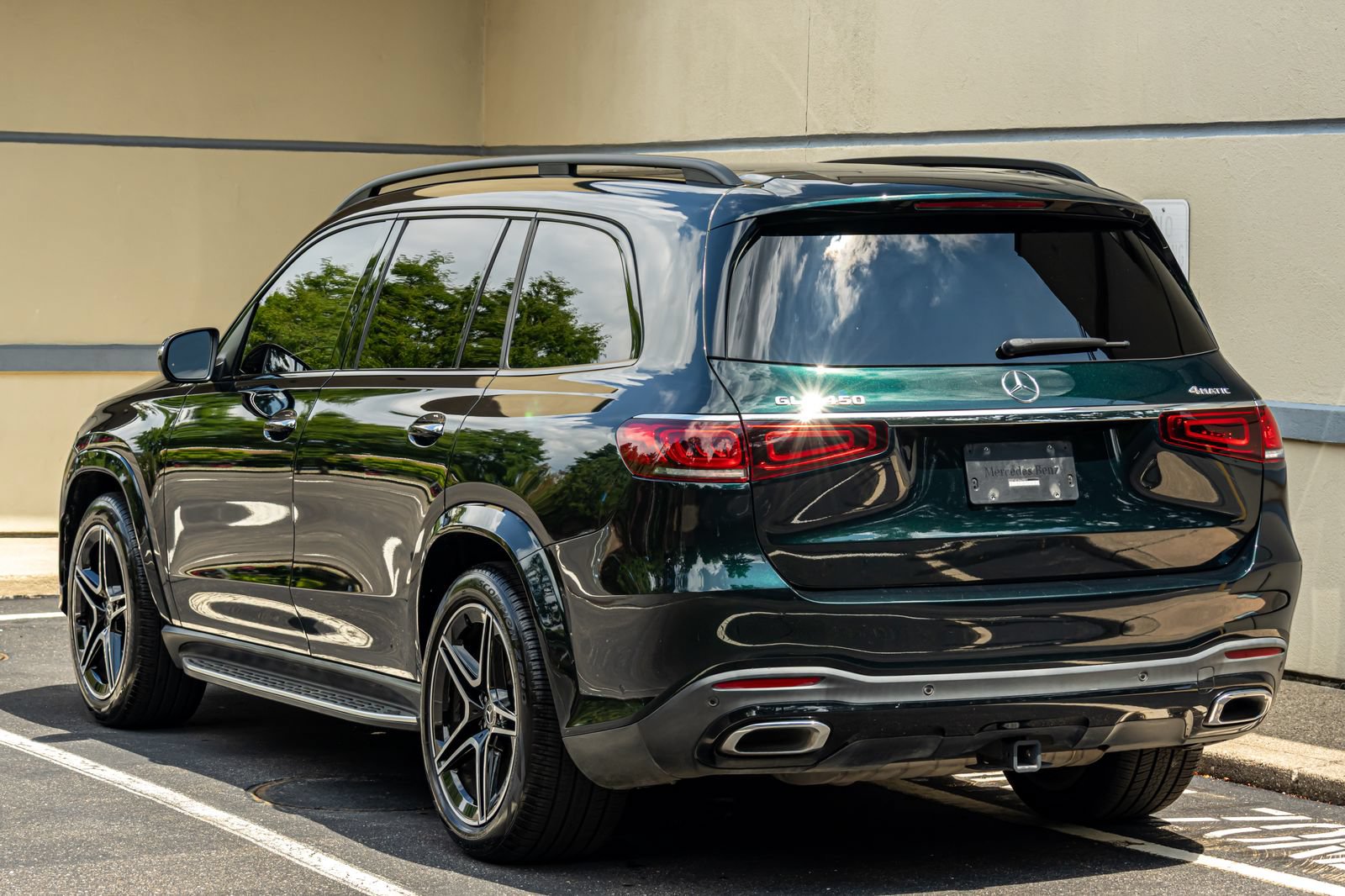 Used 2022 Mercedes-Benz GLS 450 4MATIC image 6