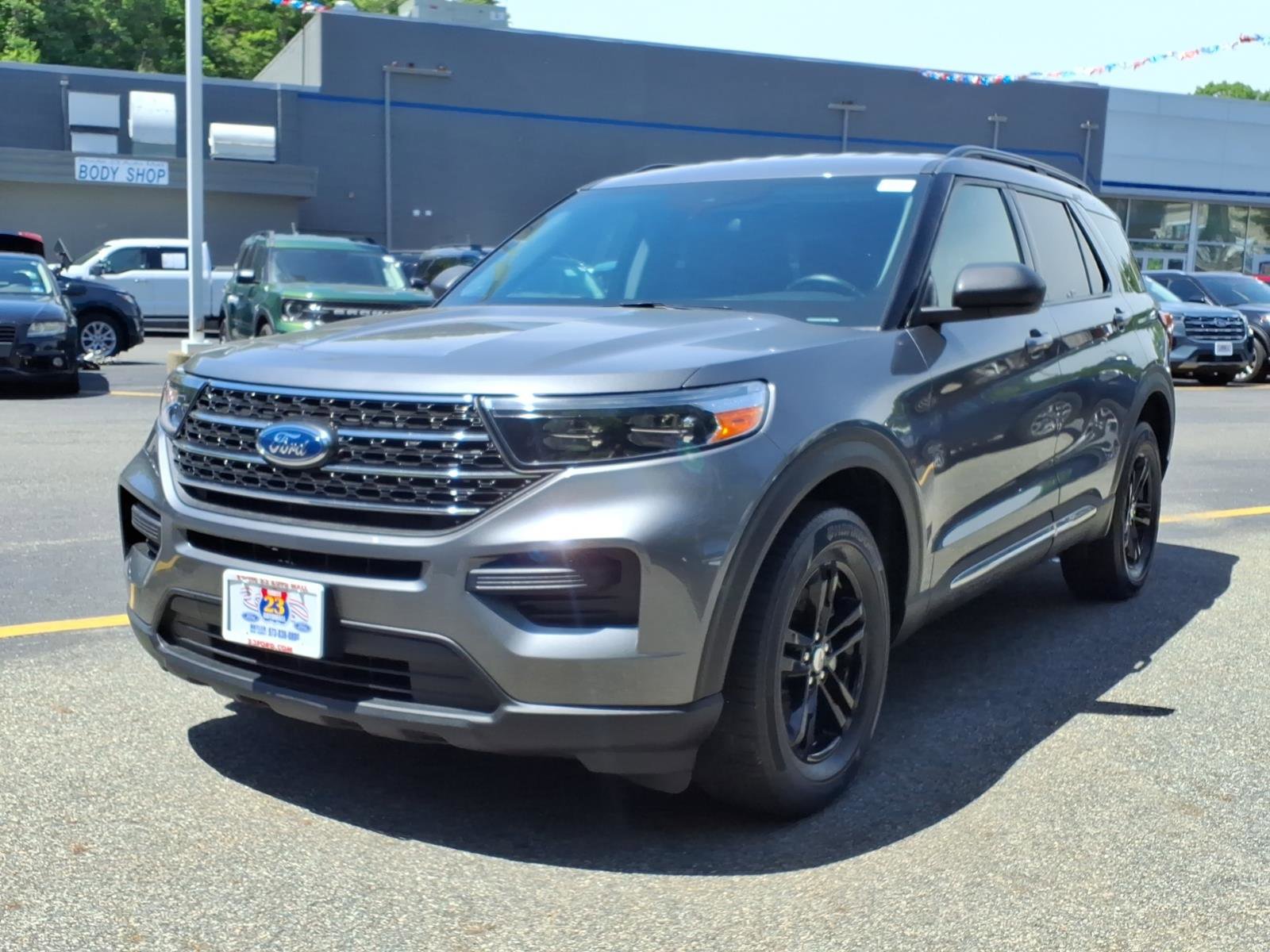 Certified 2022 Ford Explorer XLT AWD/4WD image 4