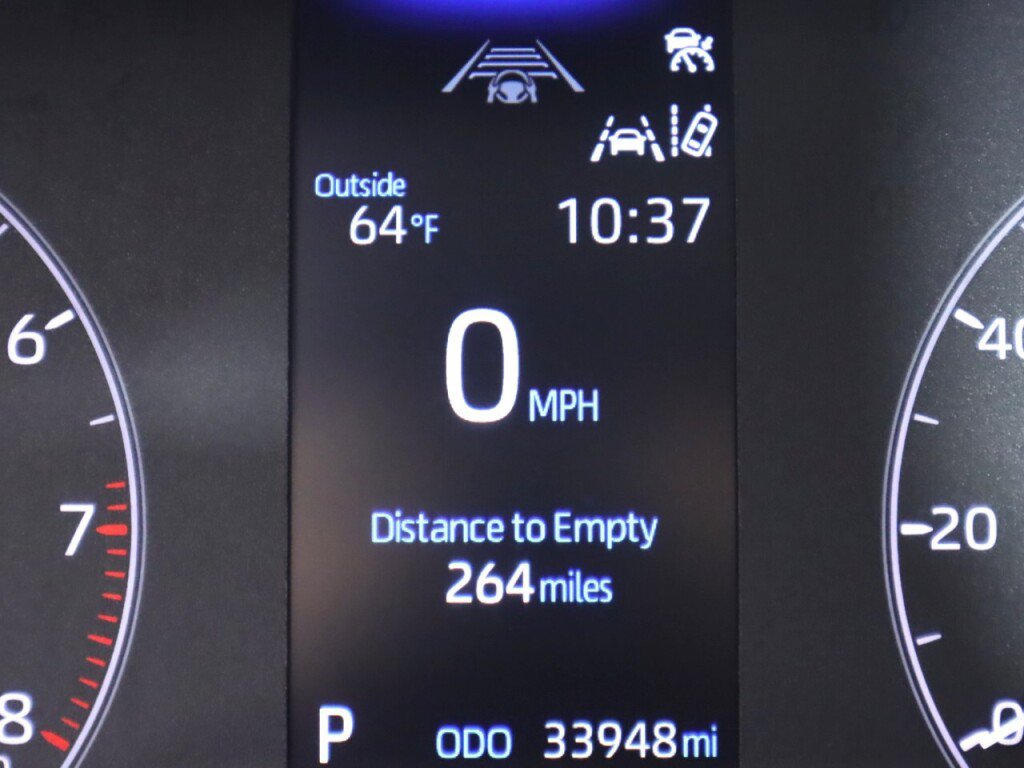 Used 2025 Toyota Corolla LE FWD image 14