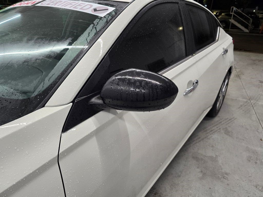Used 2025 Nissan Altima 2.5 S FWD image 10