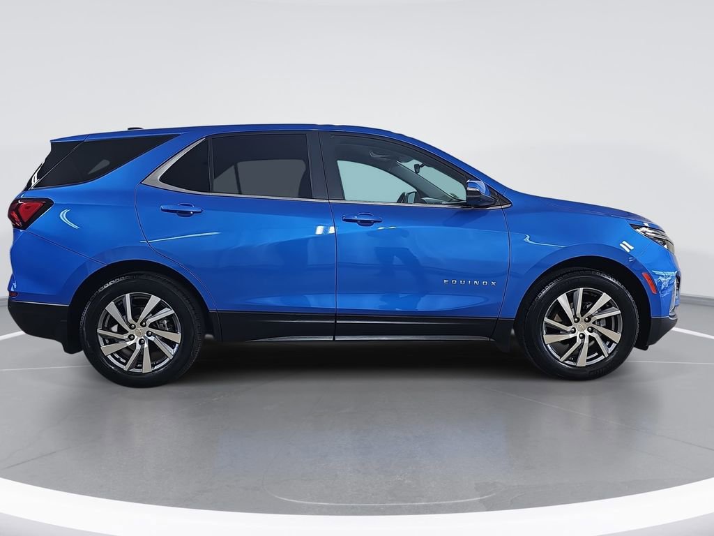 Certified 2024 Chevrolet Equinox LT image 2