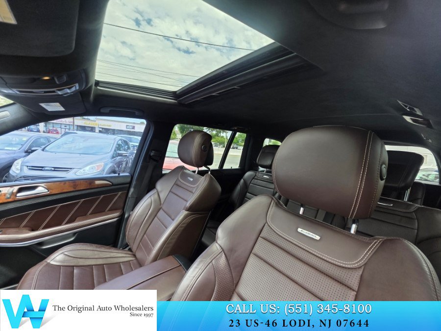 Used 2016 Mercedes-Benz GL 63 AMG 4MATIC image 10