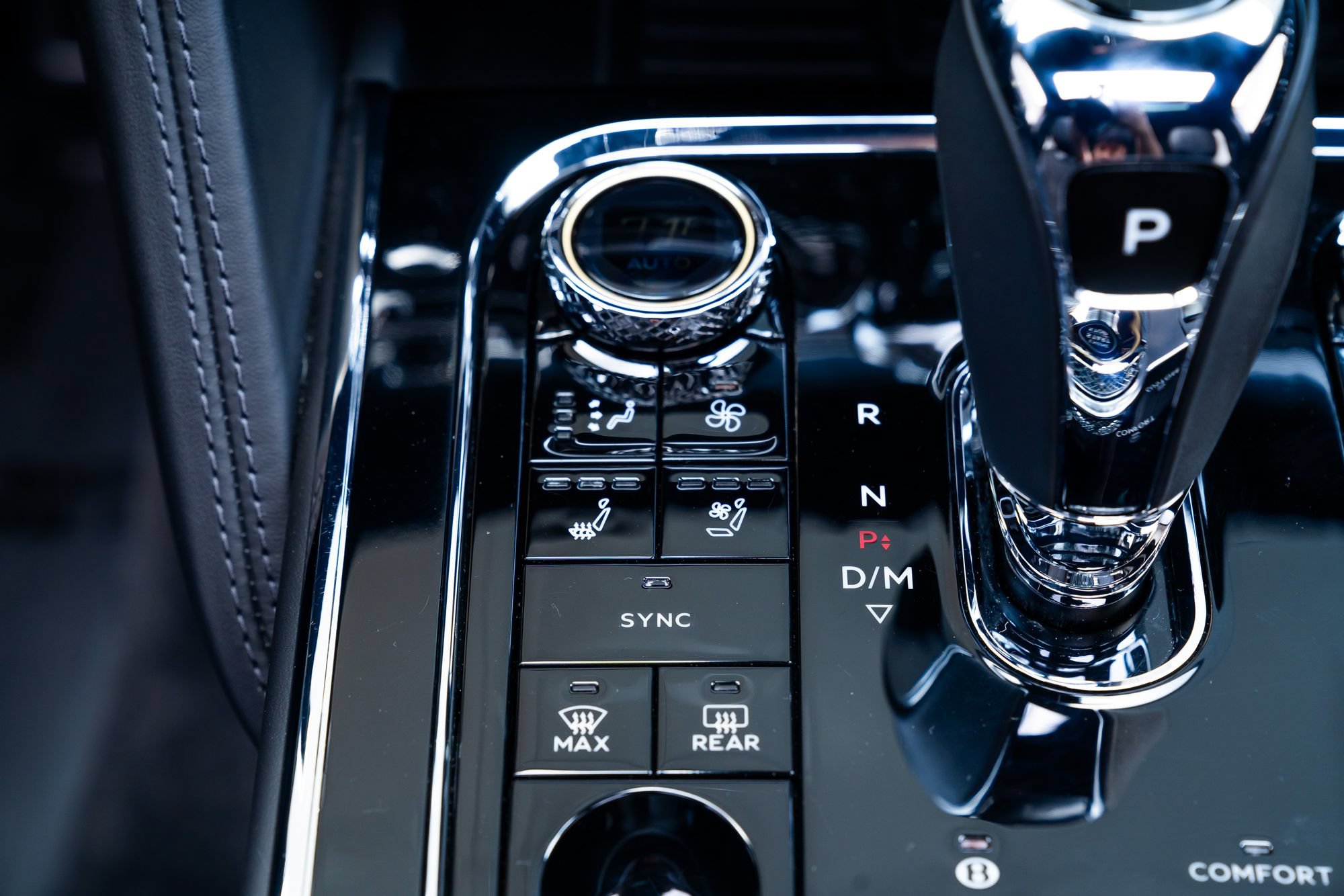 Used 2021 Bentley Flying Spur V8 AWD/4WD image 13