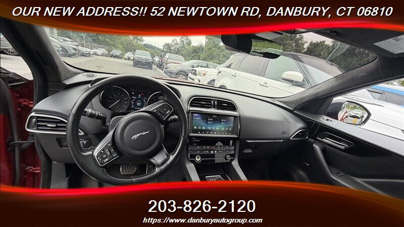 Used 2019 Jaguar F-PACE Premium AWD/4WD image 15