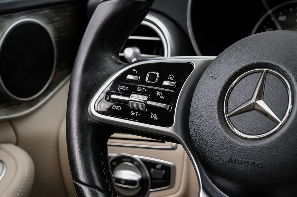 Used 2019 Mercedes-Benz C 300 Sedan image 12