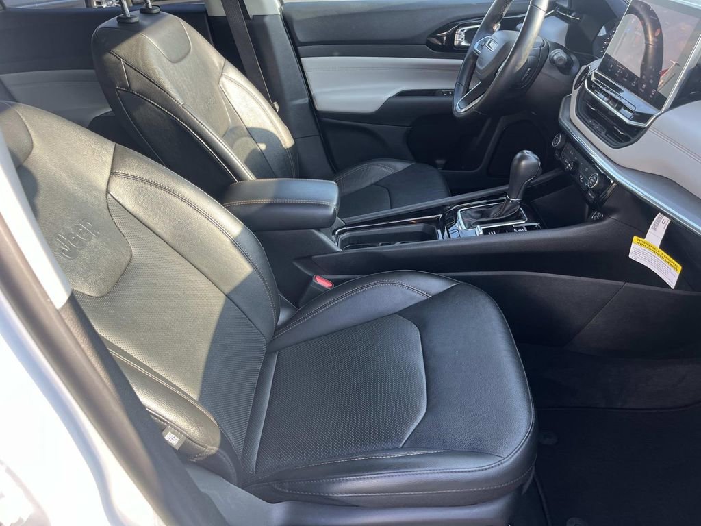 Used 2022 Jeep Compass Limited image 29