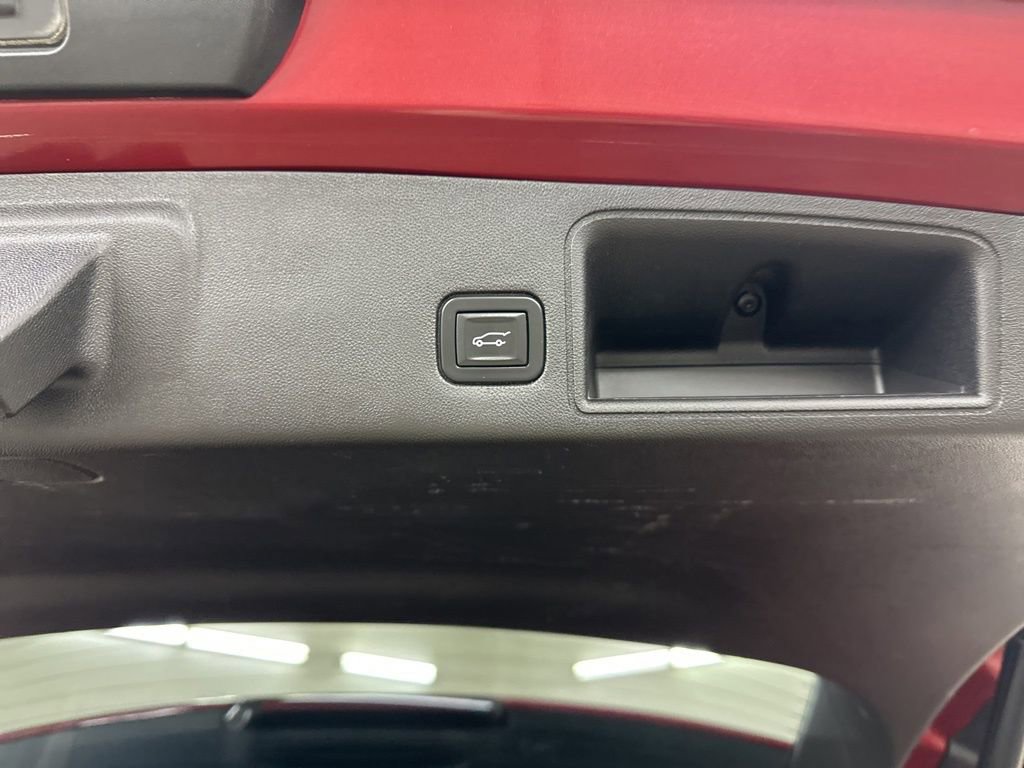 Used 2018 GMC Terrain SLE w/ Driver Convenience Package image 26