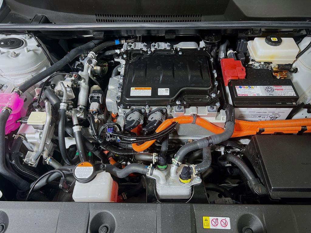 Certified 2025 Toyota bZ4X AWD image 27