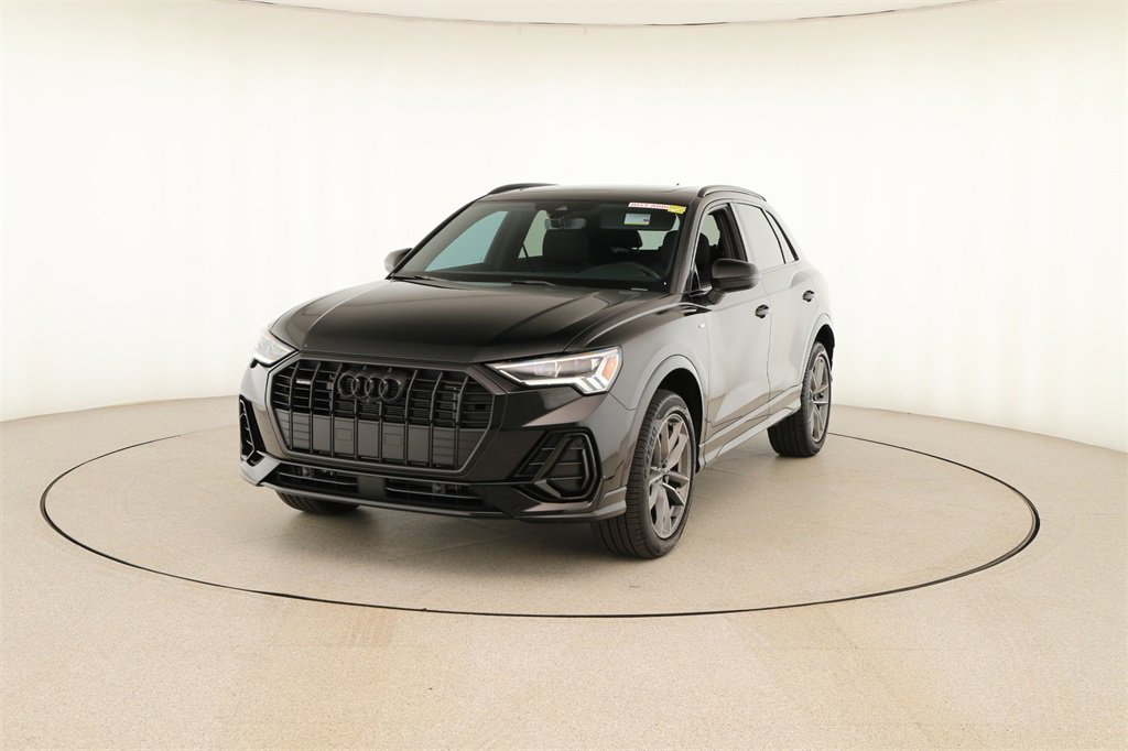 Certified 2024 Audi Q3 2.0T Premium Plus image 12