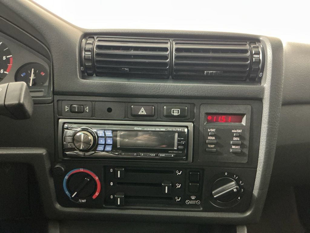 Used 1988 BMW 325 Sedan image 11