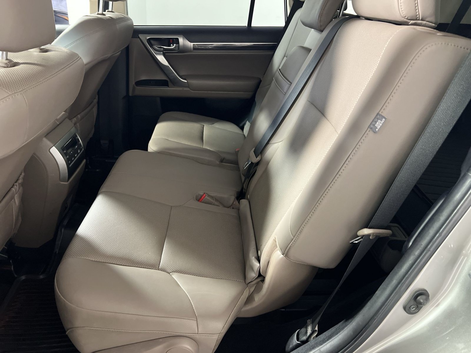 Used 2023 Lexus GX 460 Premium w/ Premium Package AWD/4WD image 25