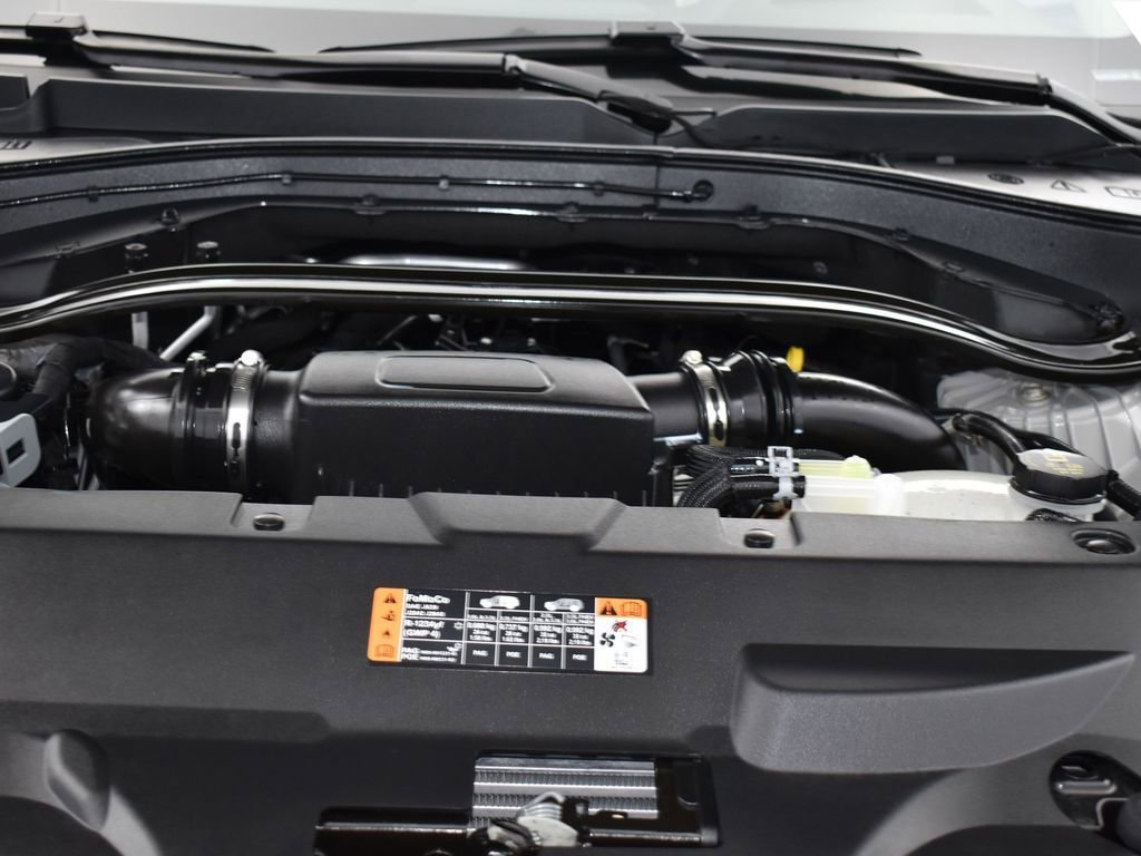 Used 2025 Lincoln Aviator Reserve w/ Equipment Group 201A image 18