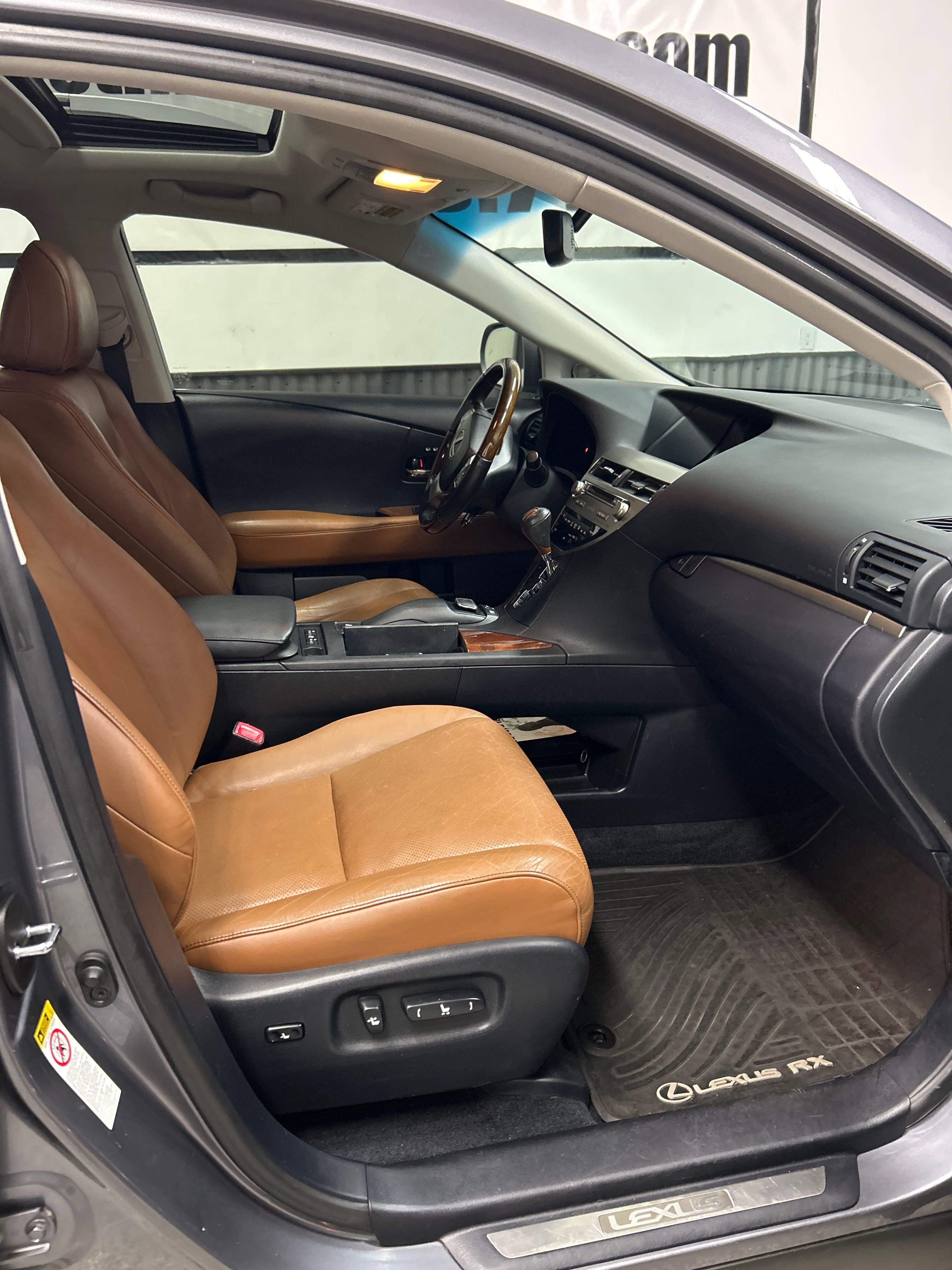 Used 2013 Lexus RX 450h AWD image 15