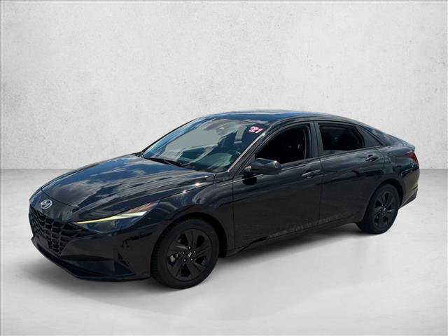 Used 2021 Hyundai Elantra SEL w/ Convenience Package FWD image 4