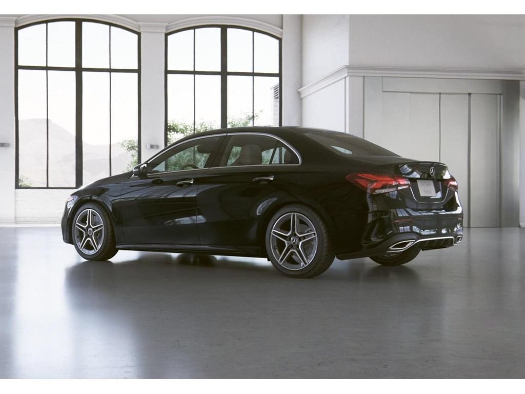 Certified 2020 Mercedes-Benz A 220 4MATIC image 31