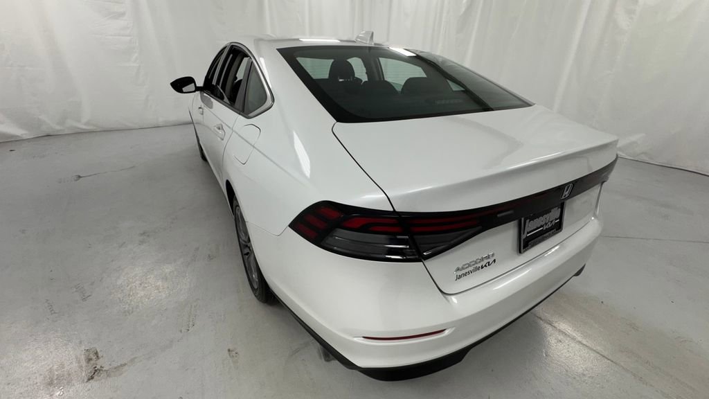 Used 2024 Honda Accord EX image 5