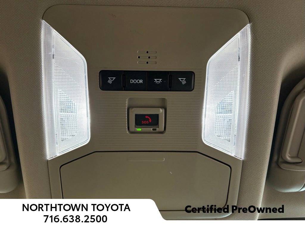 Used 2023 Toyota RAV4 XLE image 31
