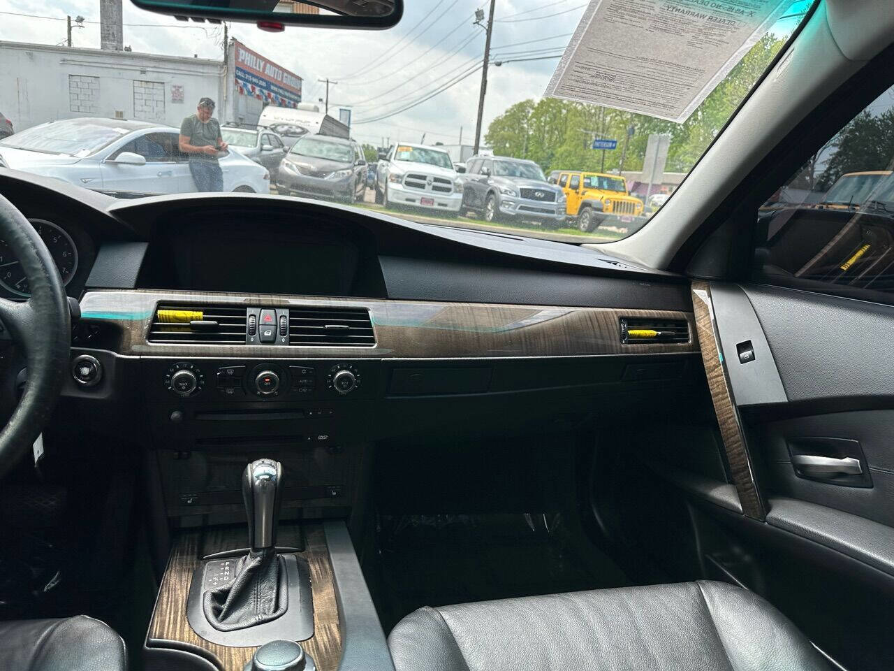 Used 2006 BMW 530xi Sedan image 15