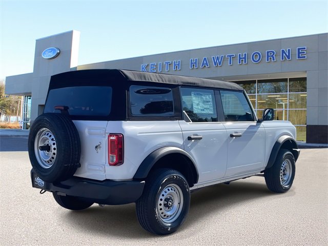New 2025 Ford Bronco 4-Door image 6